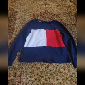 Tommy hilfiger size medium crew neck